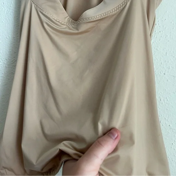 SPANX Slimplicity Nude Open Bust Tank Shapewear Smart Grip XL - Picture 3 of 7